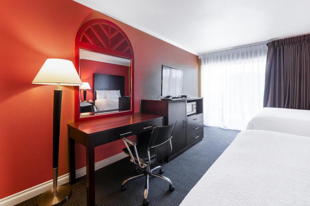 Pullman Garden Inn מראה חיצוני תמונה